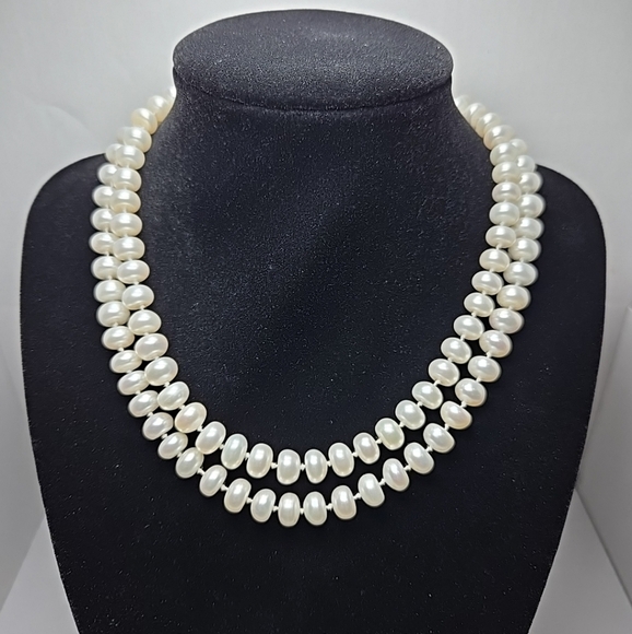 White Pearl Necklace Magnetic Clasp Bracelet Dainty Petite Sophisticated Classic - Picture 2 of 8